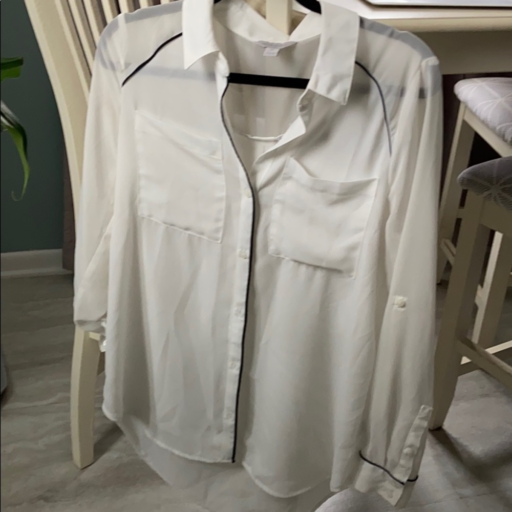 Women’s Medium white and black dress top!